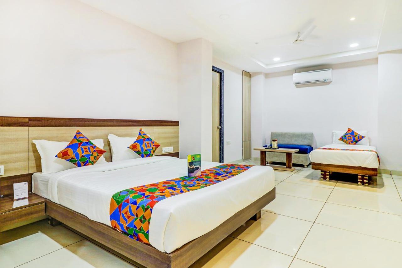 Fabhotel Pishori Inn Indore Dış mekan fotoğraf